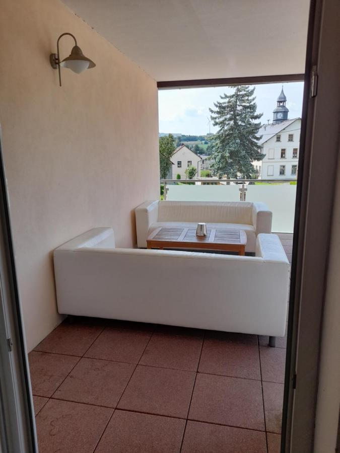 Ferienwohnungen Im Vogtland Heinsdorfergrund エクステリア 写真